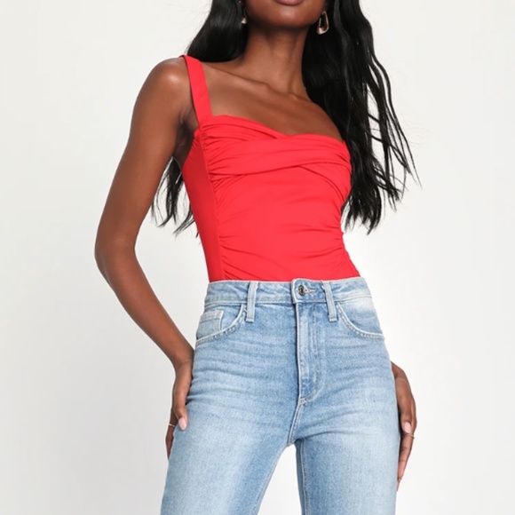 Brand New Lulu's Sultry Presence Red Sleeveless Ruched Bodysuit (Size L) - Picture 2 of 4